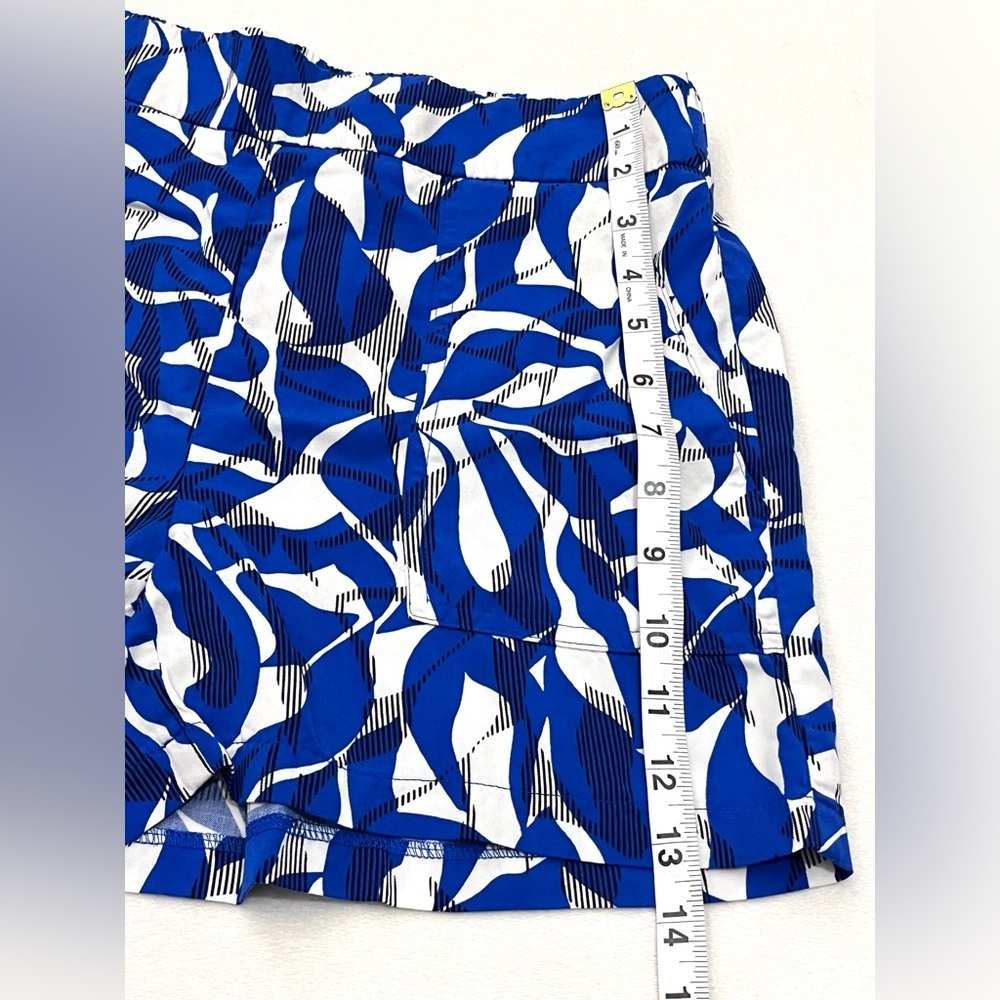 Nine West Women's Blue White Print Casual Elastic Waist Shorts with Pockets - Picture 4 of 15